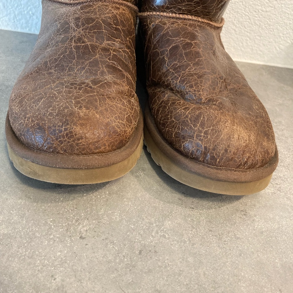 Unique Ugg’s Bailey Plush Shearling - image 8